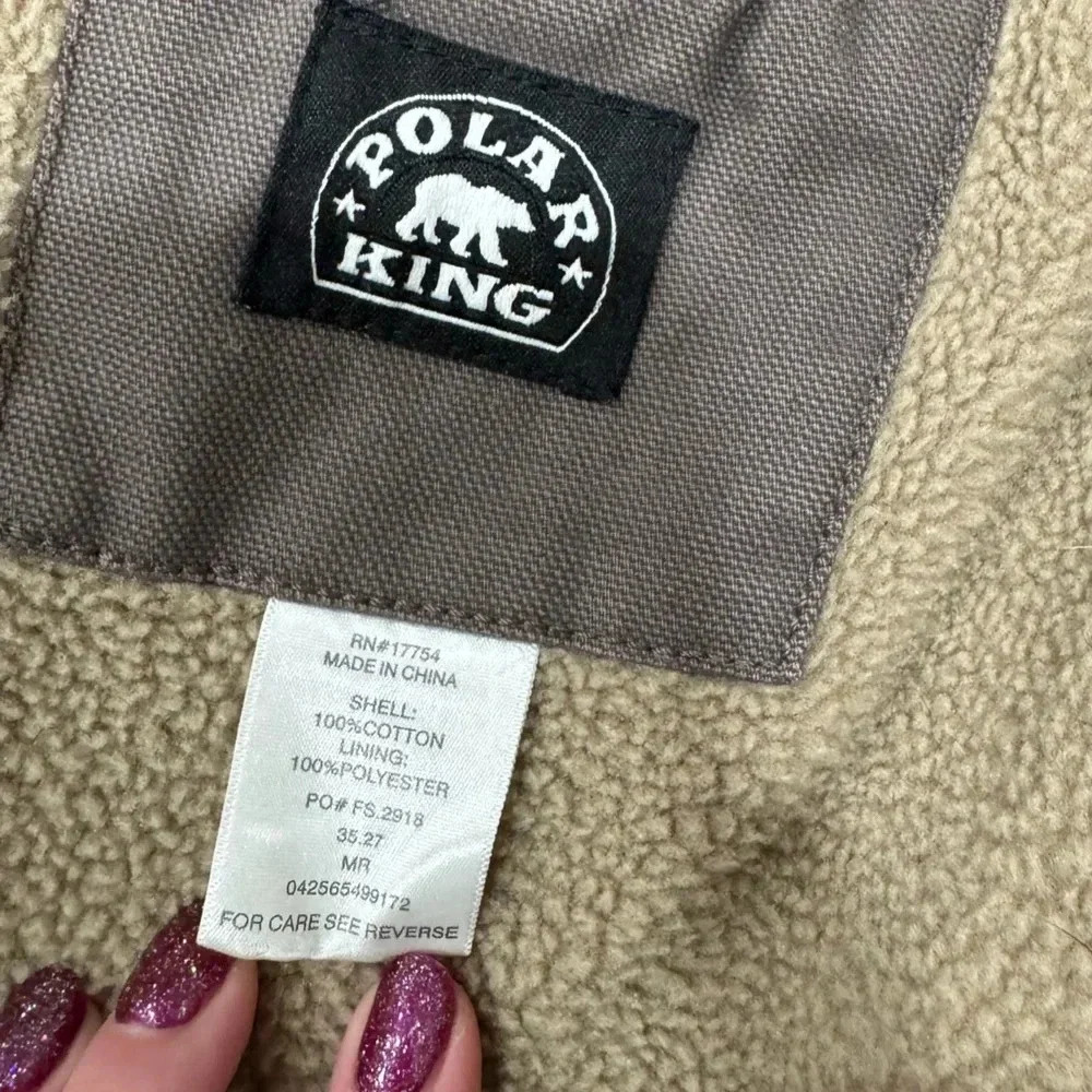Polar King Vest - Picture 7 of 7